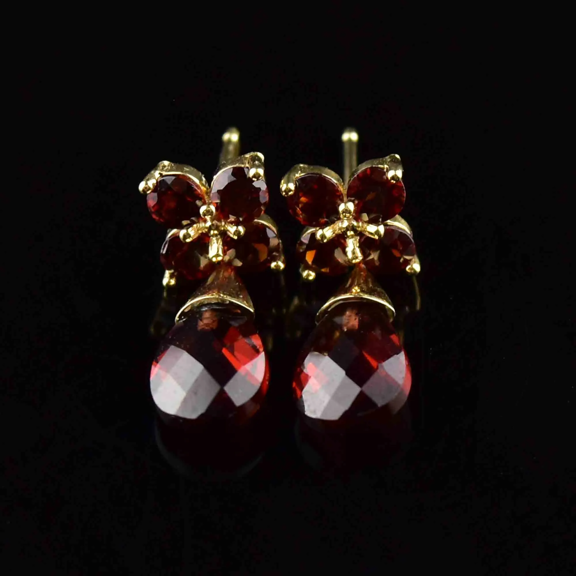 14K Gold Garnet Floral Cluster Drop Earrings