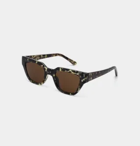 A. Kjrbede sunglasses Kaws Black / Yellow Tortoise