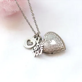 Adorable heart locket necklace