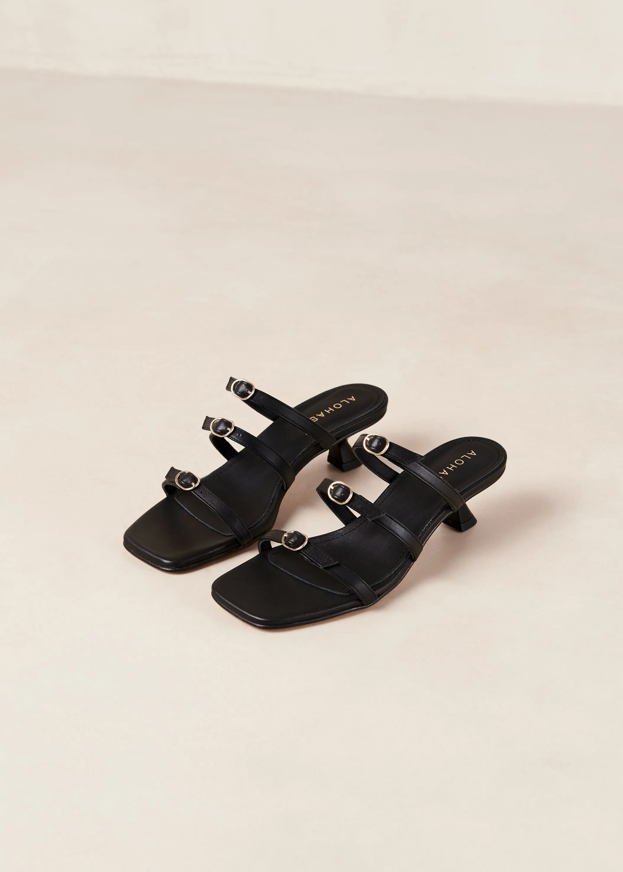 Artefact Black Leather Sandals