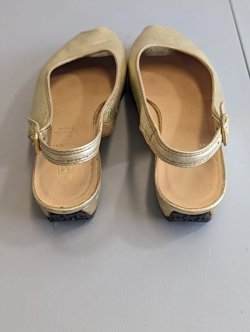 Bruno Magli Gold Sandals (7)