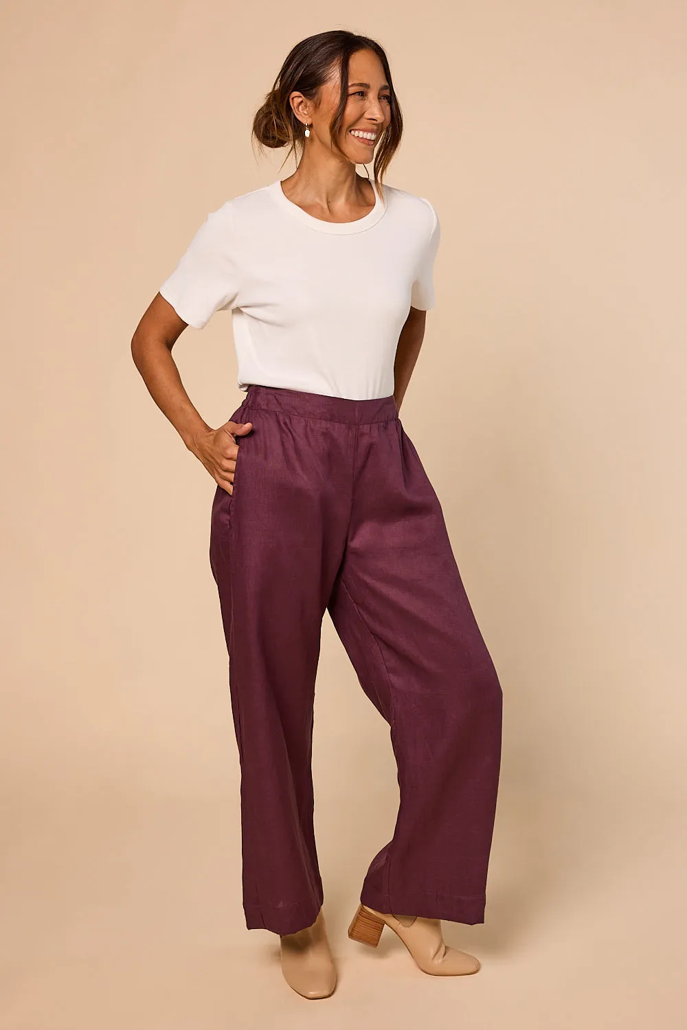 Camille Linen Wide Leg Pant in Plum