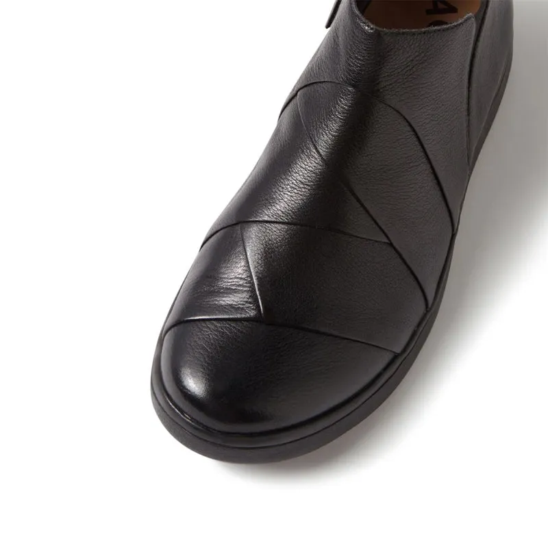 DAMLA XF - BLACK-BLACK SOLE LEATHER