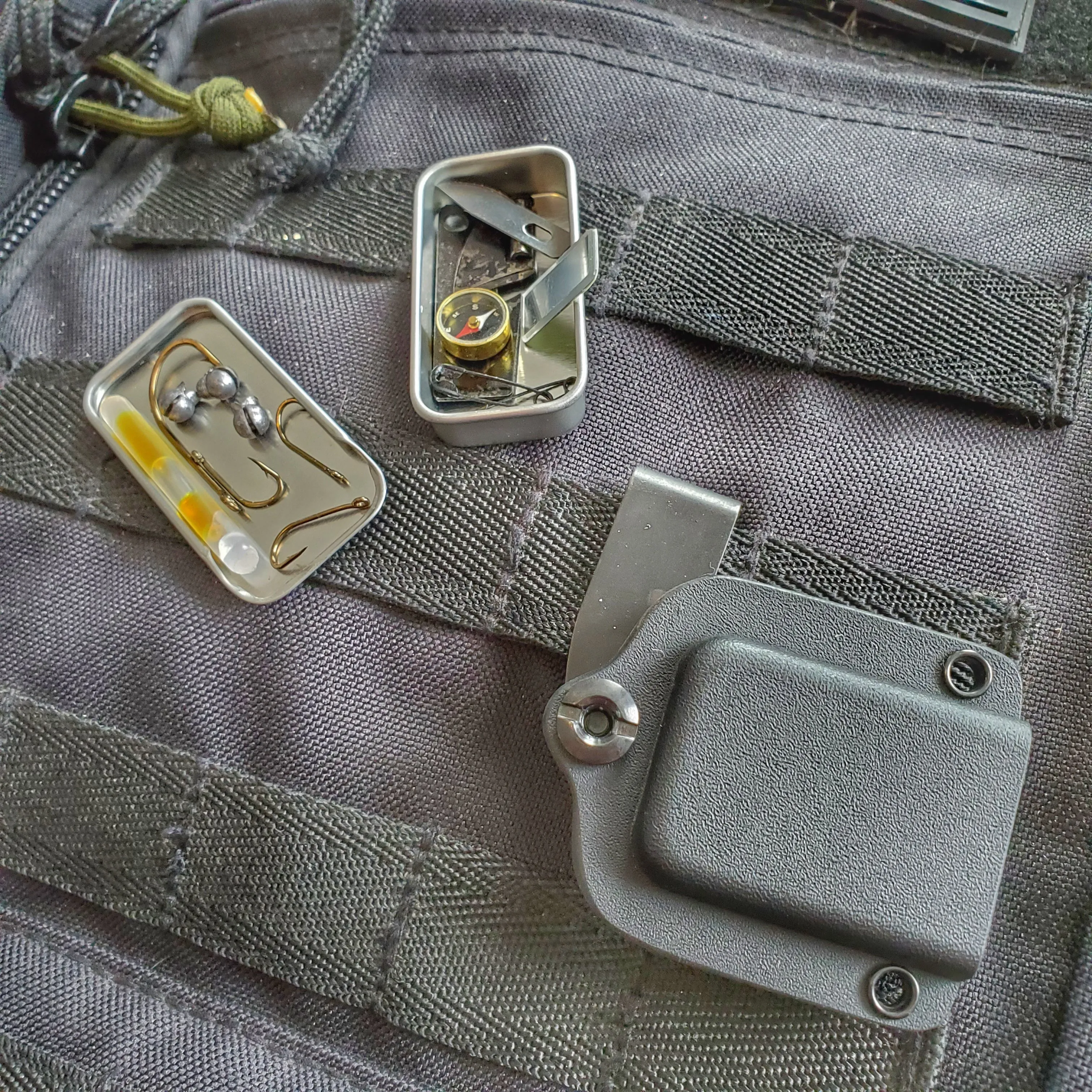 EDC Pocket Tin - Compartmentalized Survival Kits