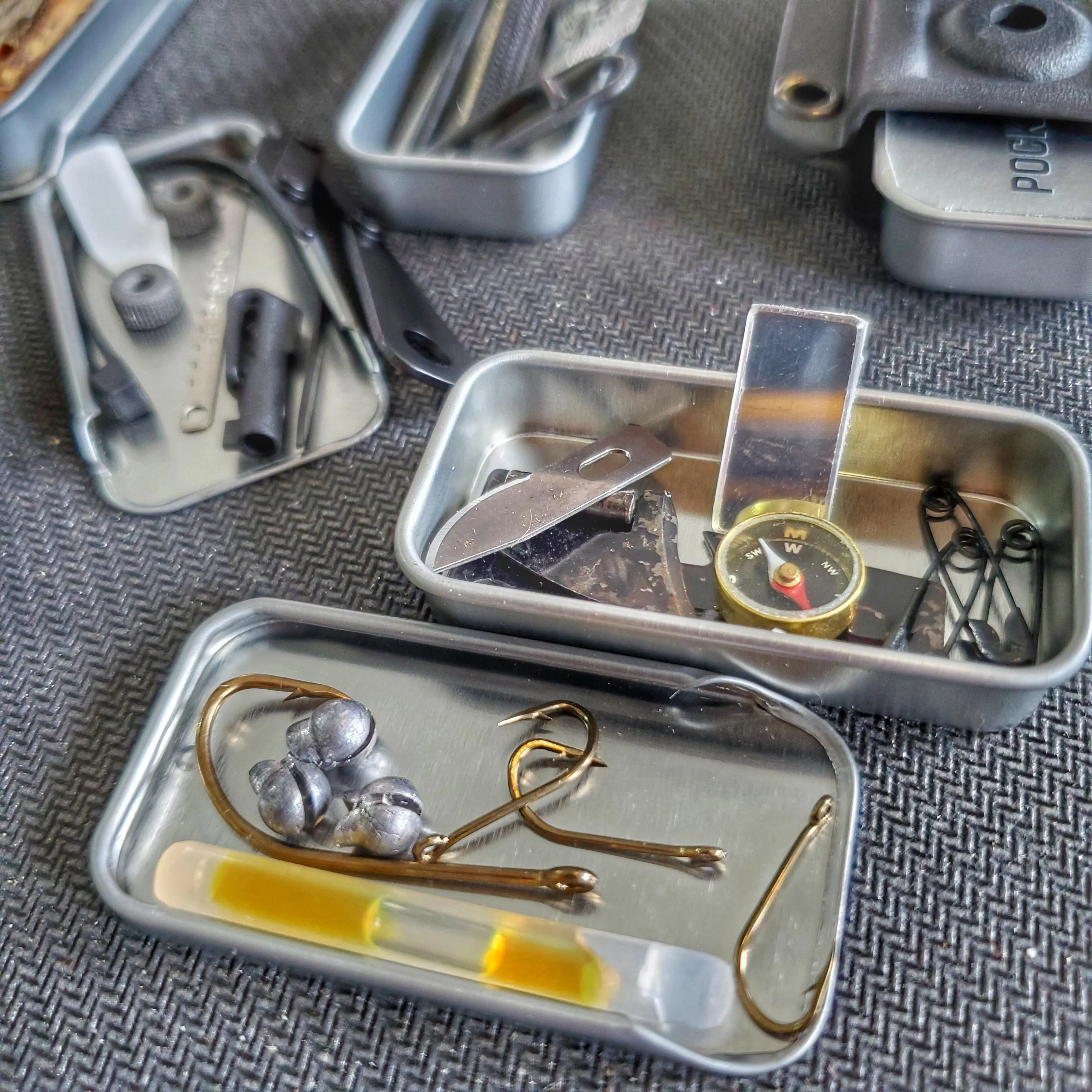 EDC Pocket Tin - Compartmentalized Survival Kits