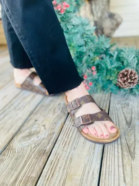 EVERYDAY SANDAL