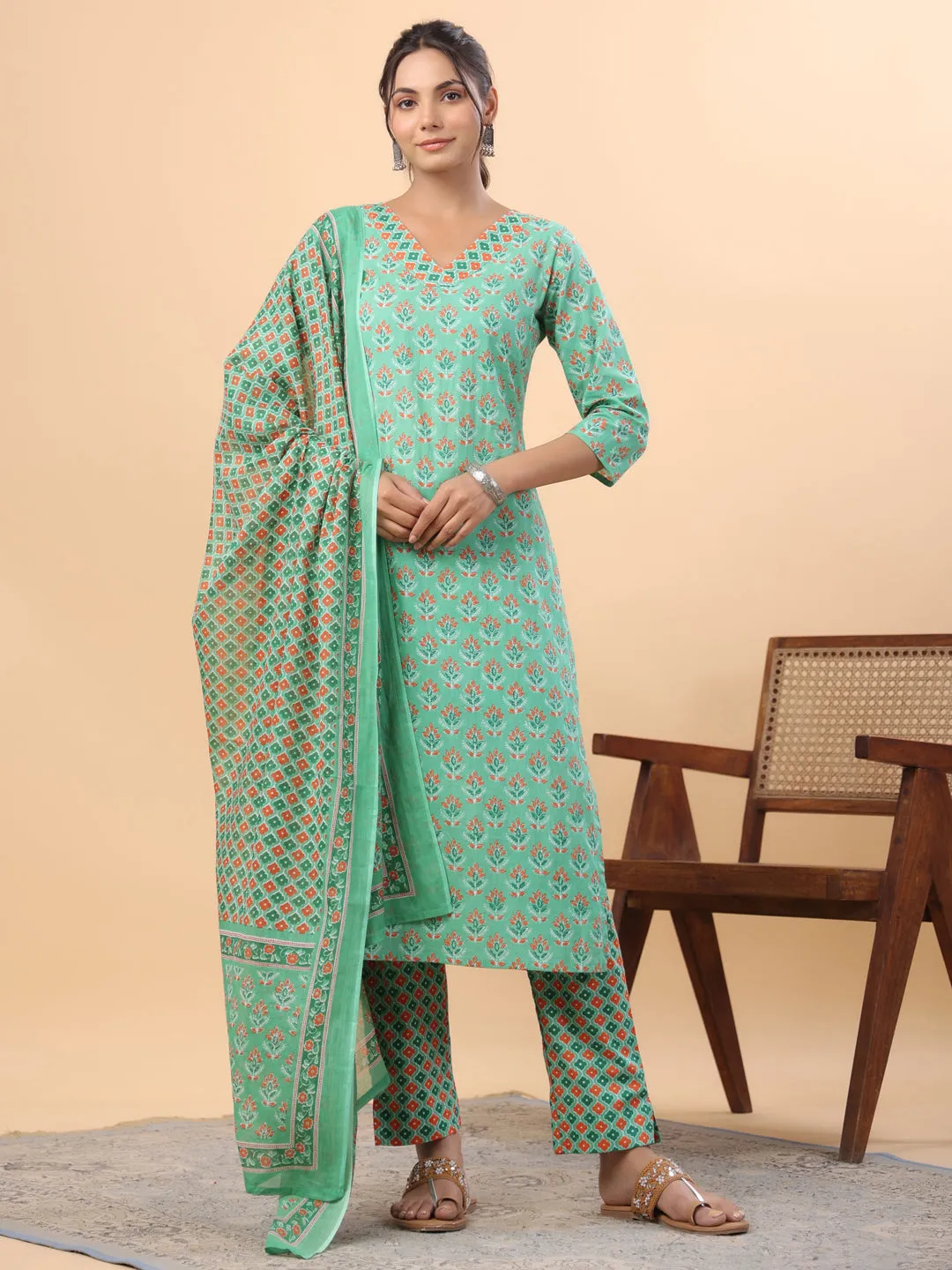 Green Cotton Ethinc Motifs Regular Kurta Set