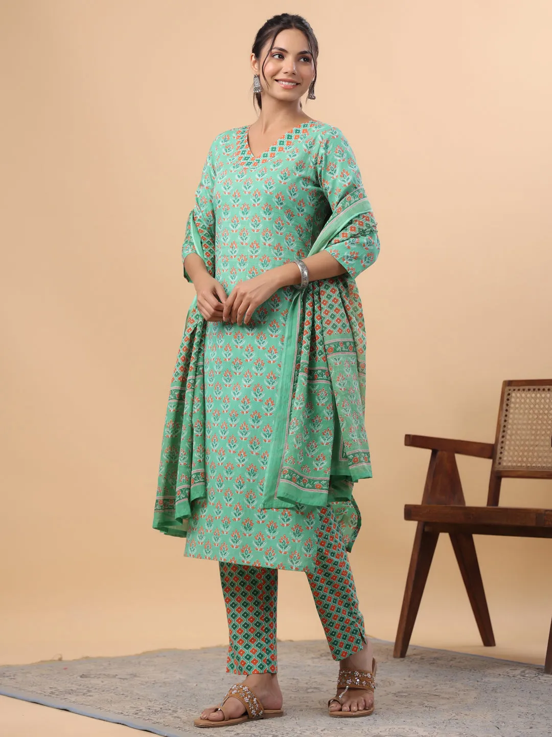 Green Cotton Ethinc Motifs Regular Kurta Set