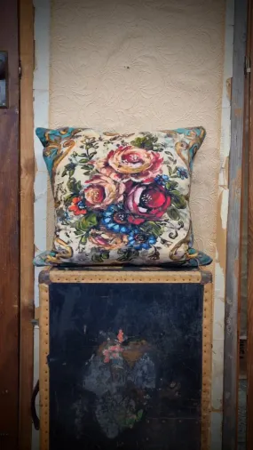 Jennifer Lanne - Folklore Velveteen Cushion Cover