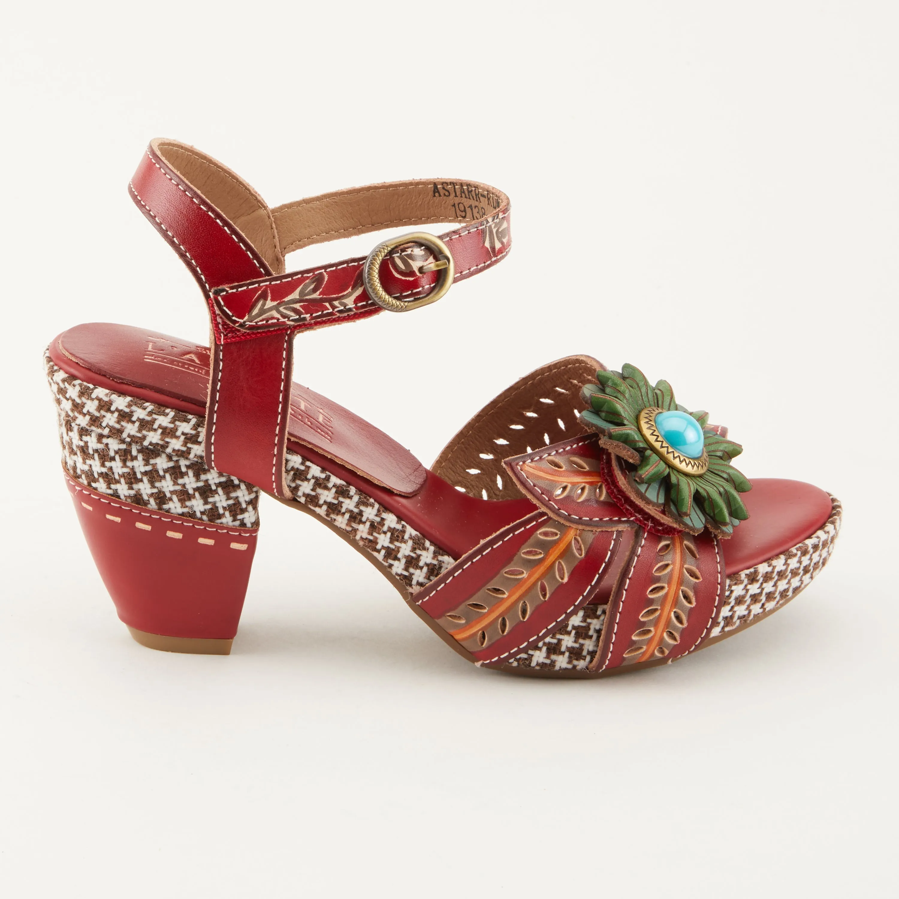 L'ARTISTE ASTARR SANDALS