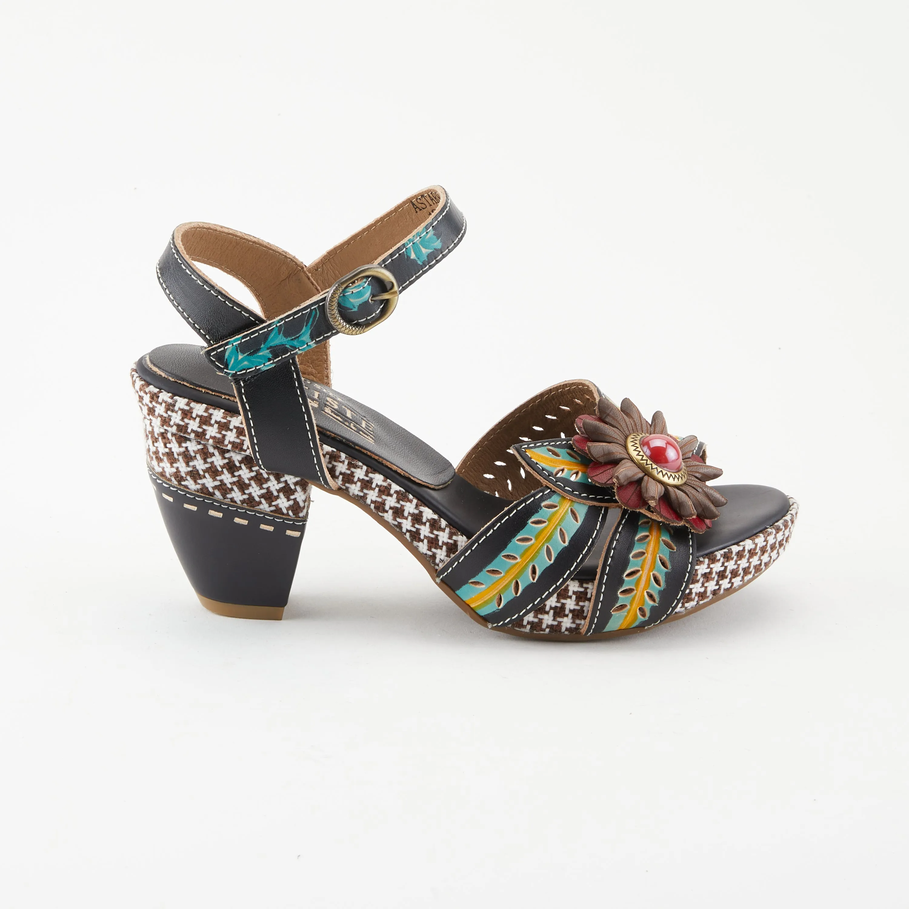 L'ARTISTE ASTARR SANDALS