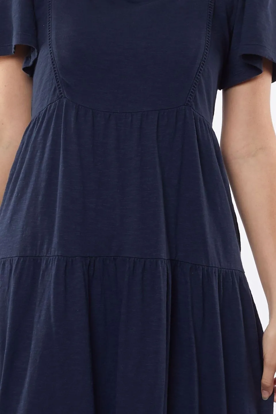 Market Square Neck SS Tiered Midi Navy Dress