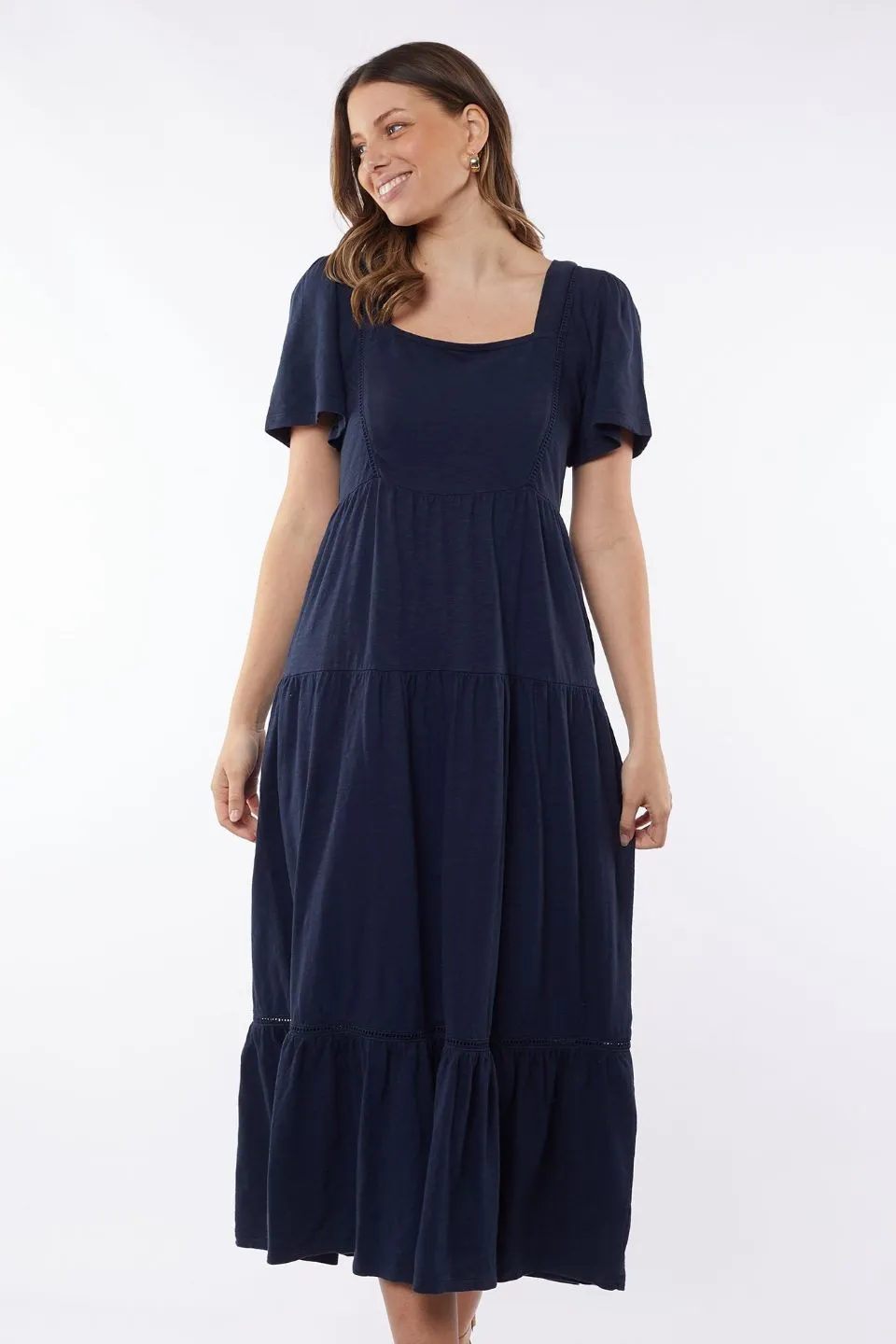 Market Square Neck SS Tiered Midi Navy Dress