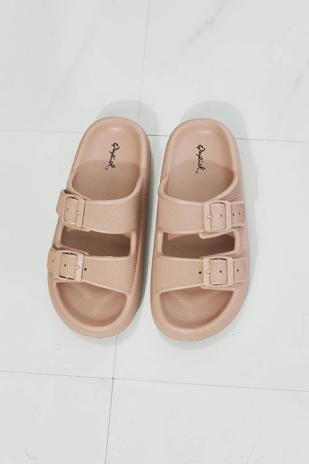 Qupid Comfy Casual Rubber Slide Sandal in Dust Storm