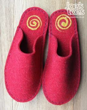 Red Felt Slipper - Yellow Swirl