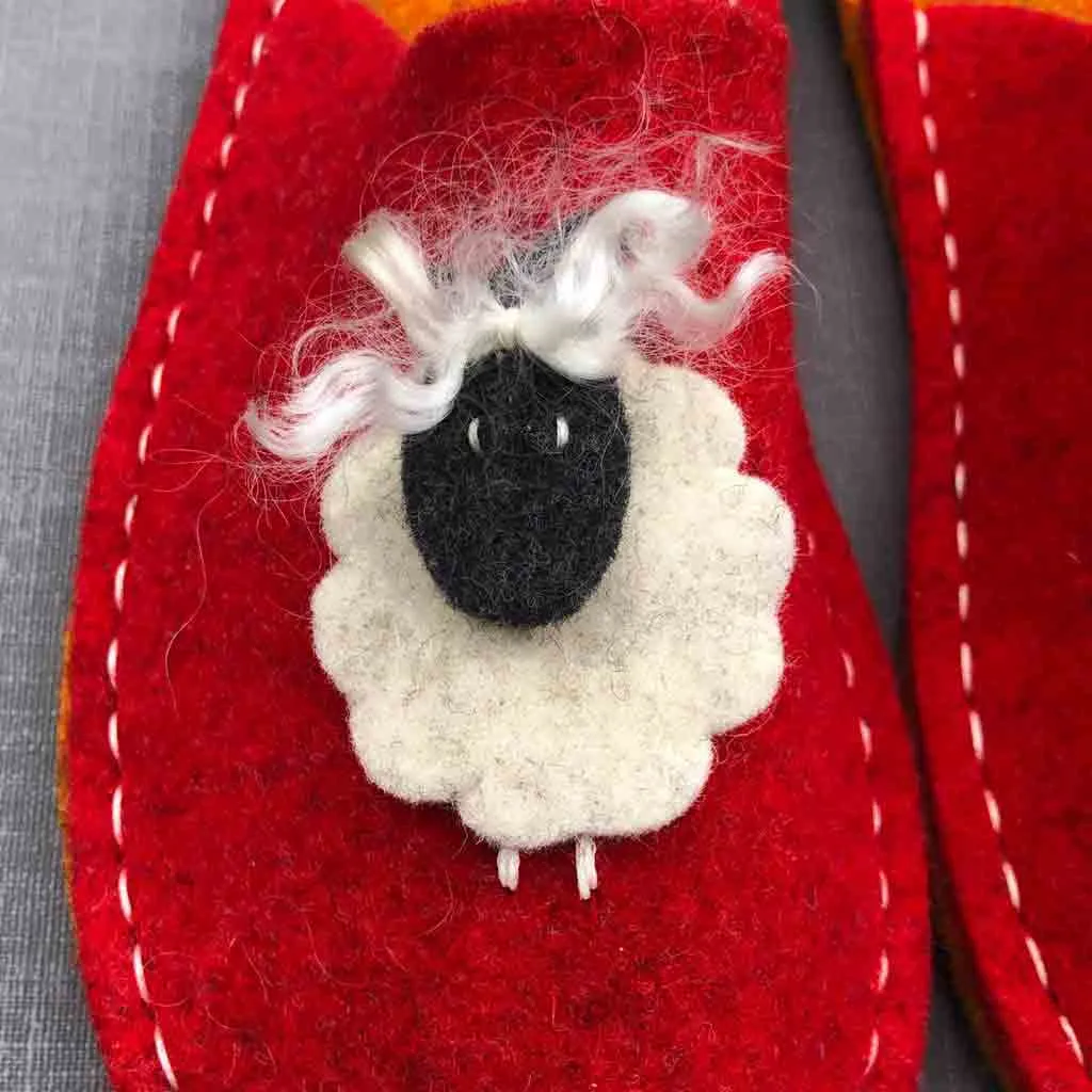 Sheepy Felt Slipper Kit