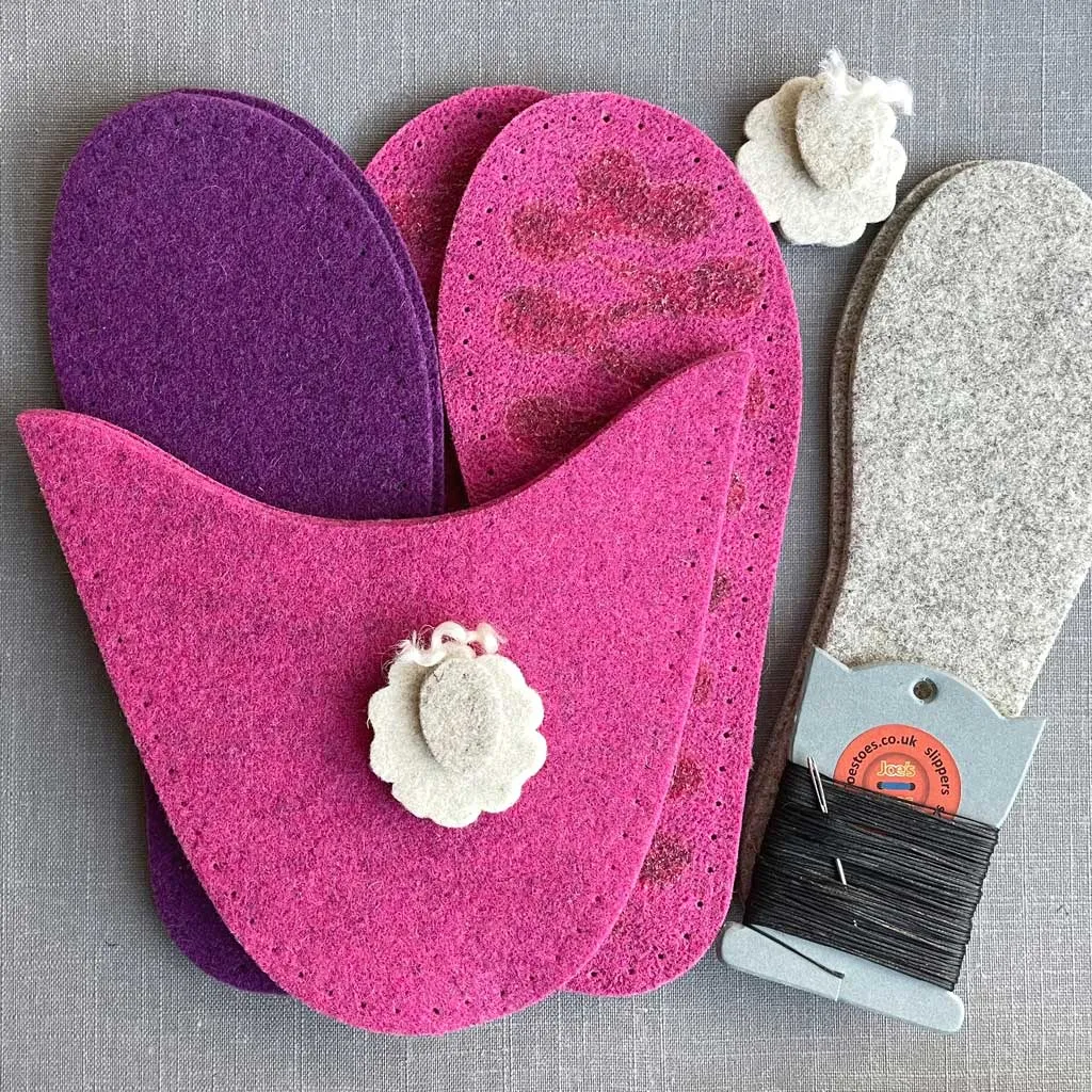 Sheepy Felt Slipper Kit