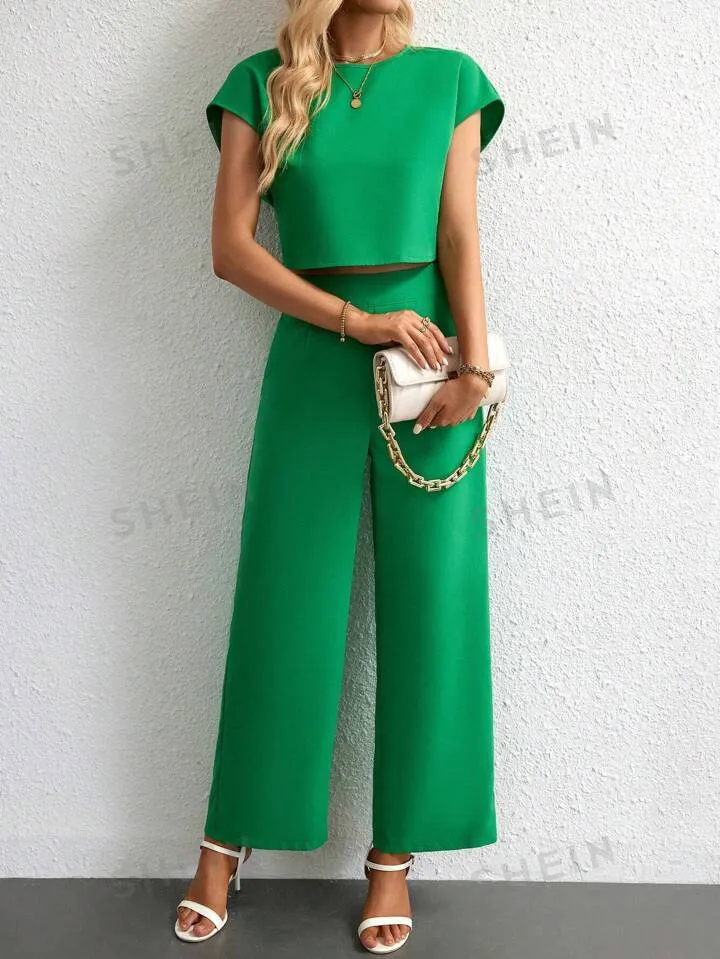 Solid batwing sleeve crop blpouse & wide leg trousers in green