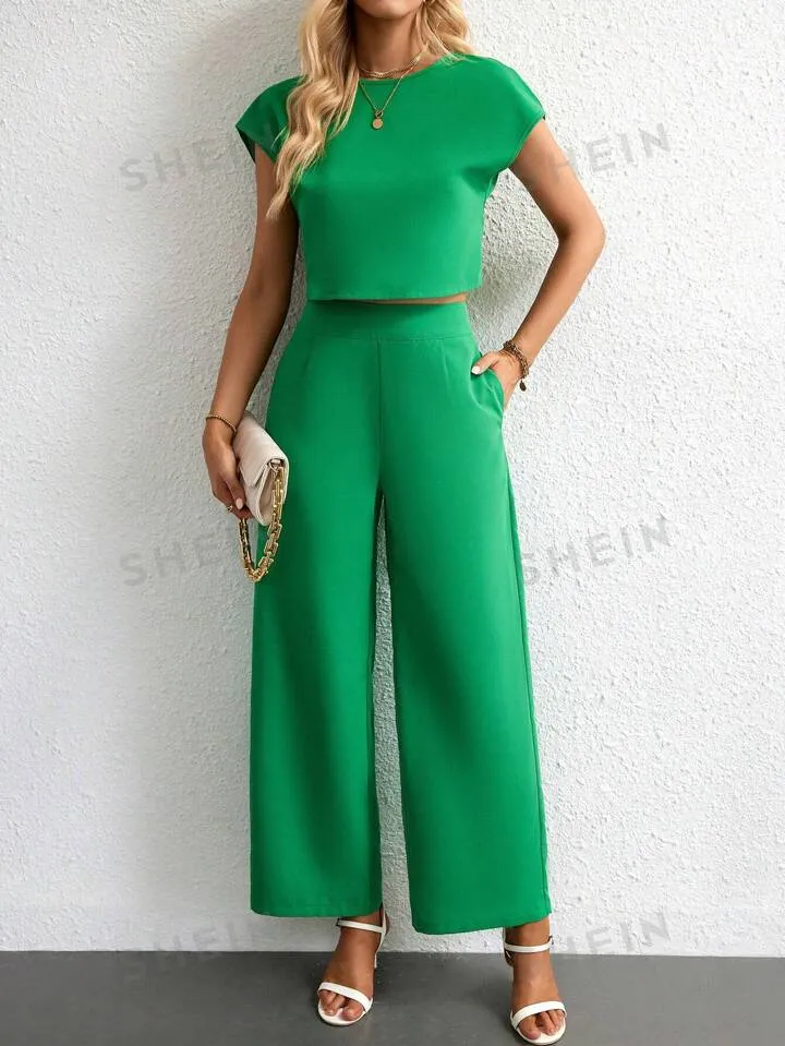 Solid batwing sleeve crop blpouse & wide leg trousers in green