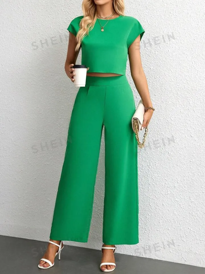 Solid batwing sleeve crop blpouse & wide leg trousers in green