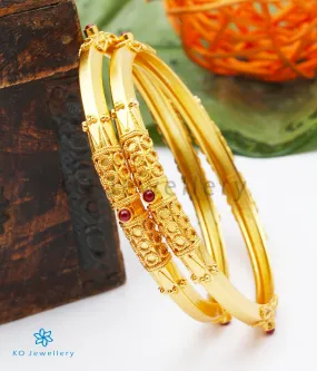 The Kumud Silver Coorgi Bangle (Size 2.6)