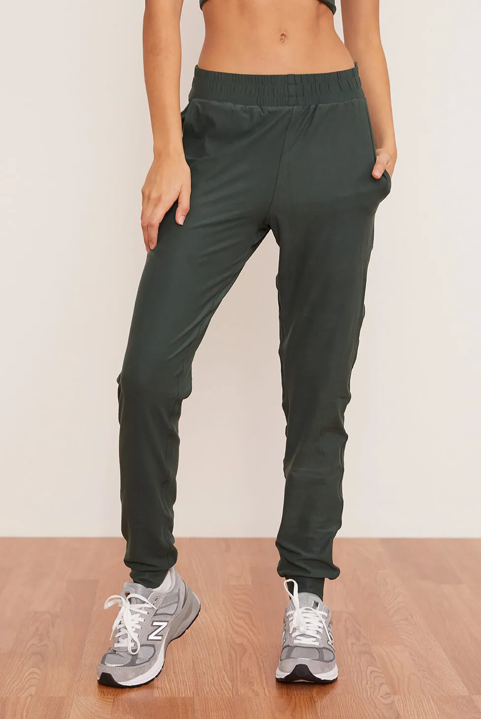 Thyme Jogger