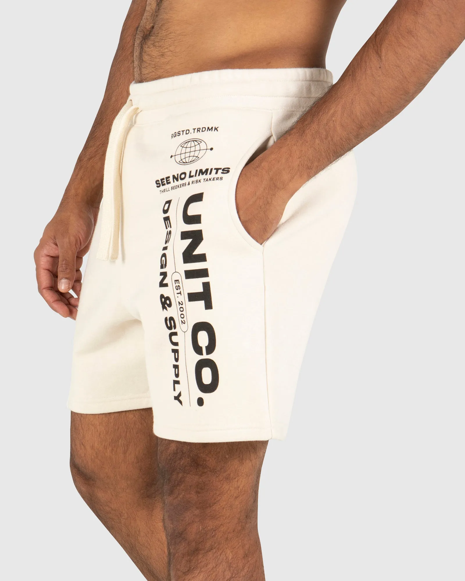 UNIT Mens Worldwide 19" Track Shorts