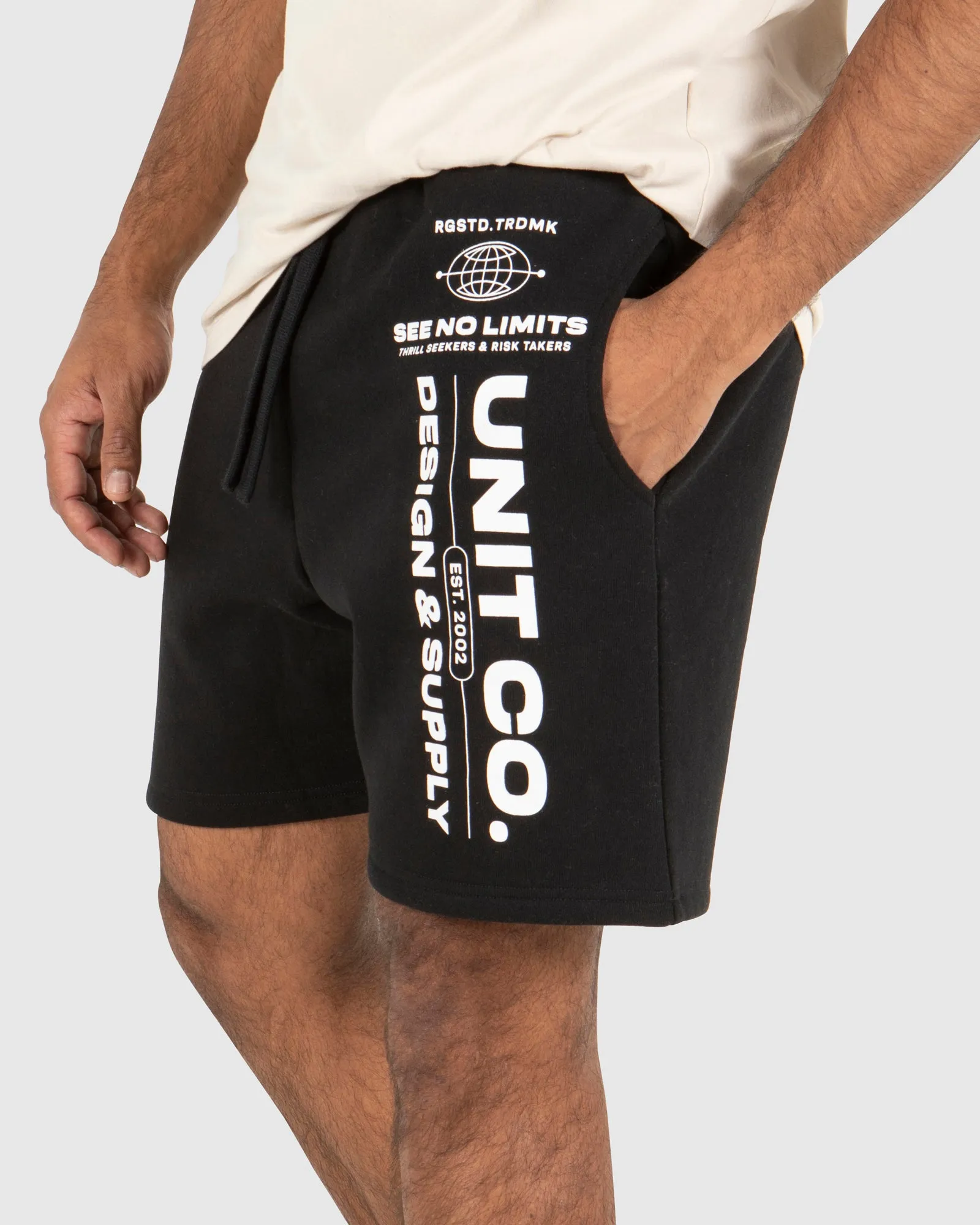 UNIT Mens Worldwide 19" Track Shorts