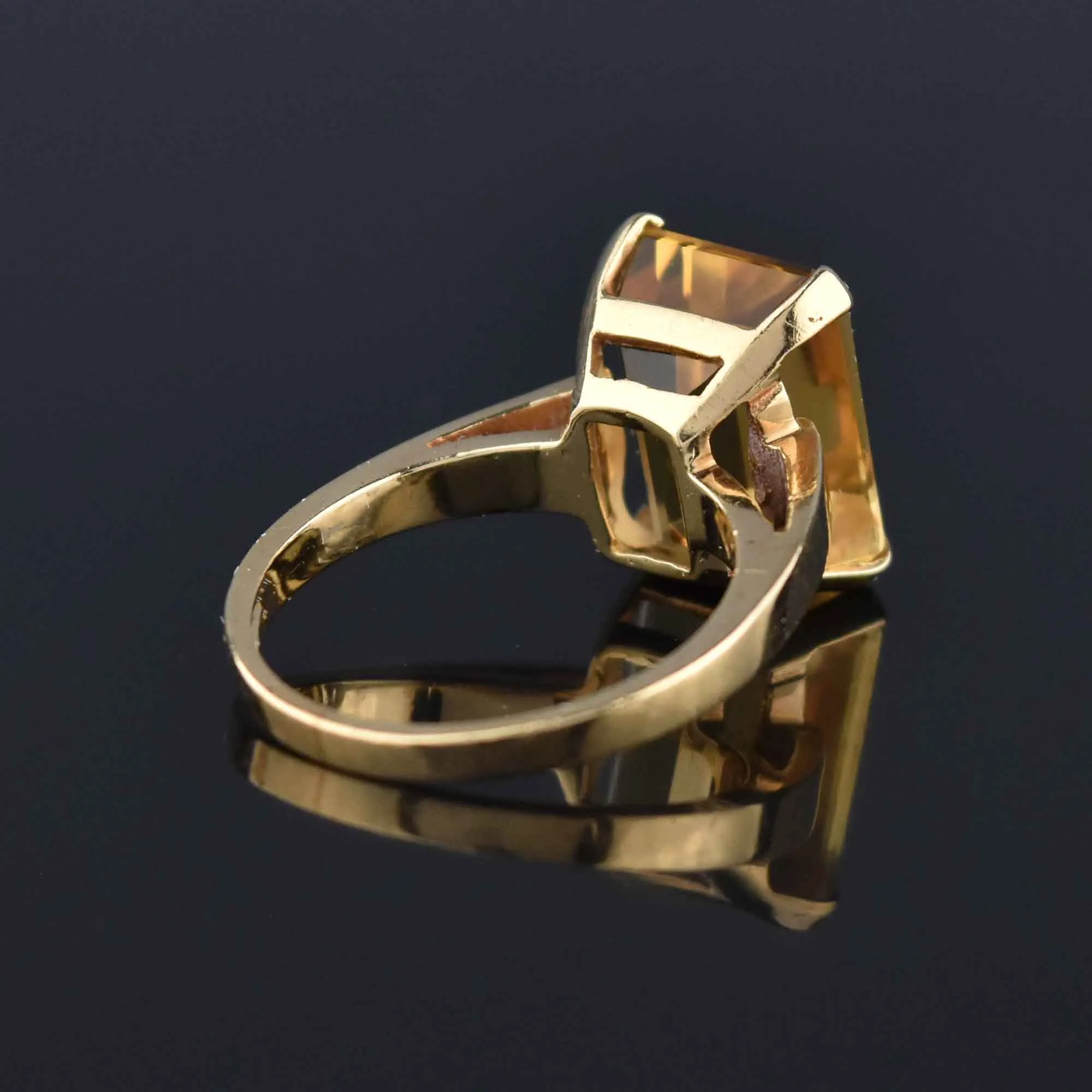 Vintage 14K Gold Emerald Cut 7.5 CTW Citrine Ring