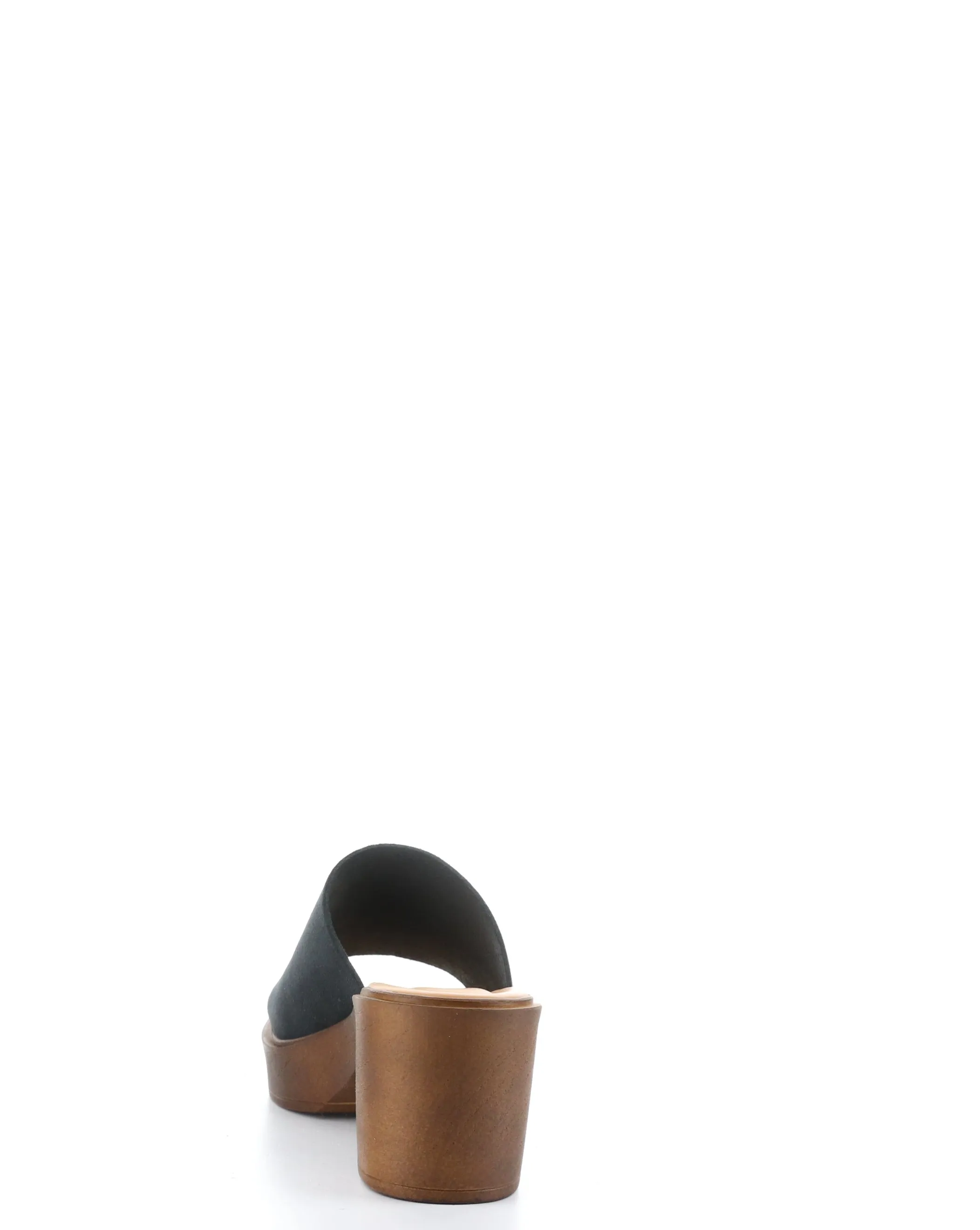 WANDA BLACK Slip-on Sandals